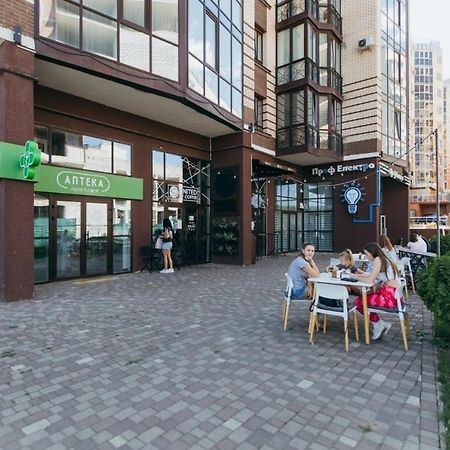 Atlant Luxury Family Apart Поряд З Тц Депот, Безконтактне Заселення Tsjernivtsi Eksteriør bilde